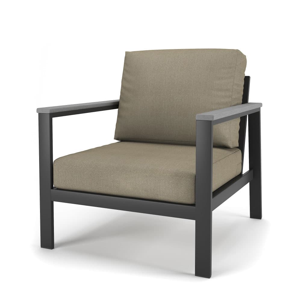 Hixon Lounge Chair – Polytuf